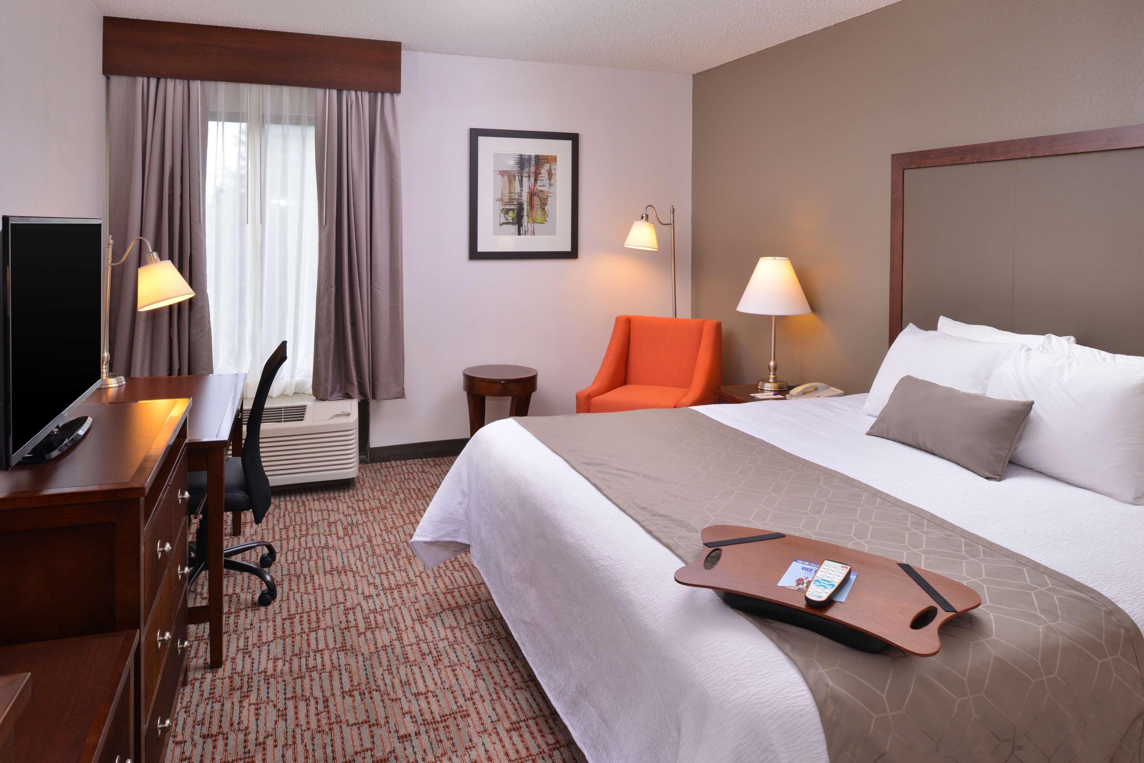 Best Western Plus Wichita West Airport Inn Eksteriør bilde