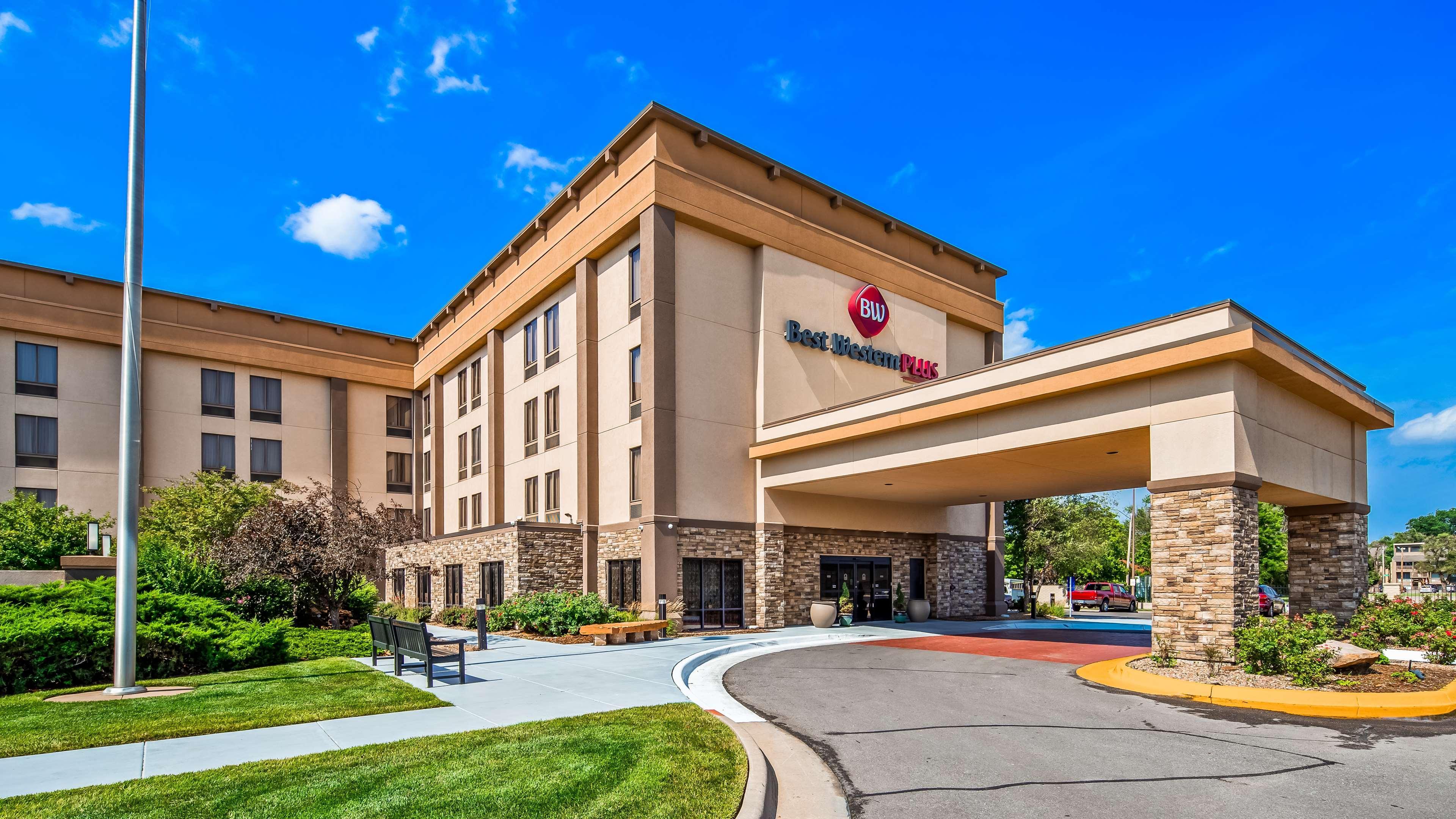 Best Western Plus Wichita West Airport Inn Eksteriør bilde